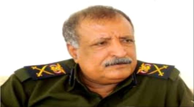 نائب وزير الداخلية يعزي في وفاة محافظ سقطرى