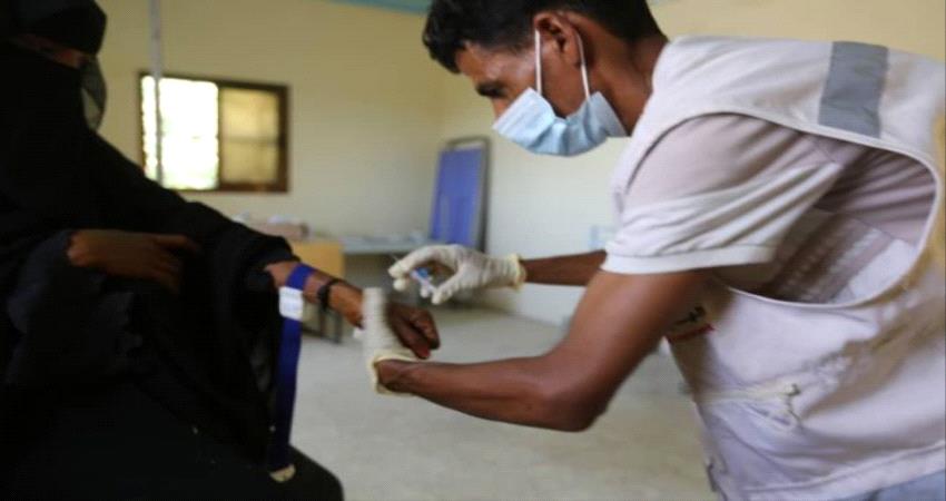 العيادات المتنقلة الممولة من الامارات تخفف آلام المرضى في المناطق النائية في حضرموت