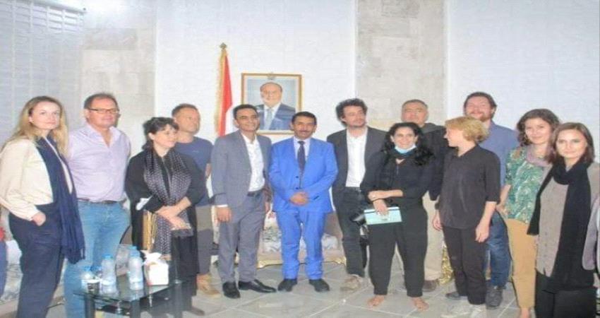 خفايا زيارة وفد "صنعاء" وصحفيين أجانب إلى شبوه