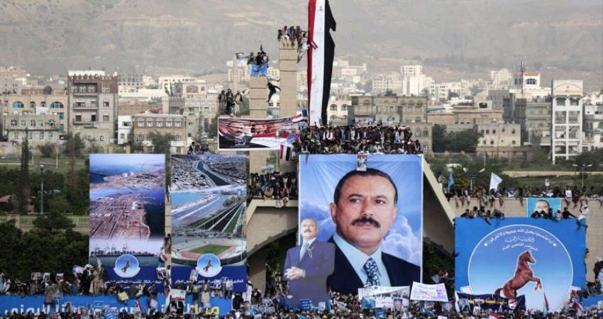 هواتف قادة المؤتمر بصنعاء تحت سمع الحوثيين