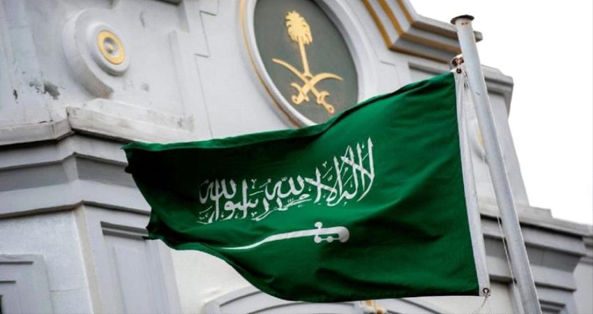 السعودية تعلن عن عمل ارهابي استهدف خزان للوقود في جدة