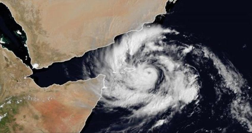 “جاتي” يواصل تحركه صوب خليج عدن وتحذيرات من أمطار غزيرة بسواحل الجنوب