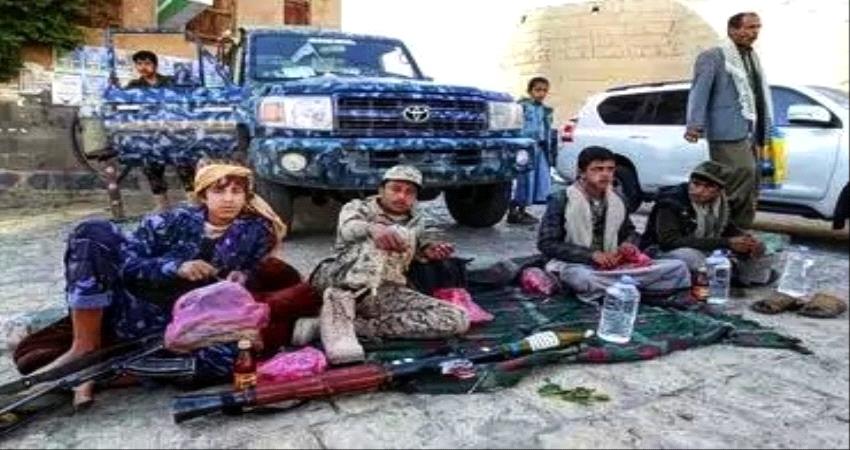 موقع امريكي: الحوثيون يتحولون إلى تهريب المخدرات بعد توقف الدعم الإيراني 