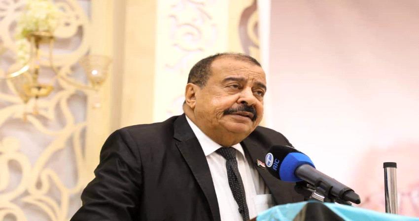 رئيس الجمعية الوطنية للمجلس الانتقالي يغادر عدن