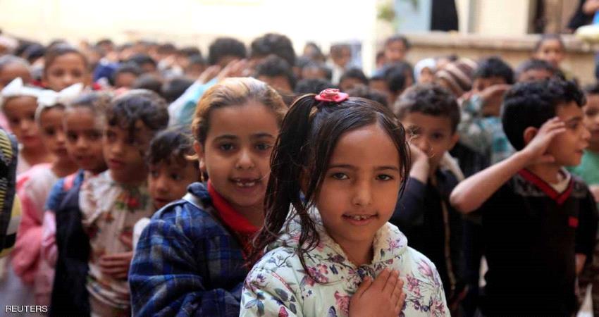 منظمة دولية تتهم الحوثيين باستخدام التعليم لنشر الثقافة الإيرانية