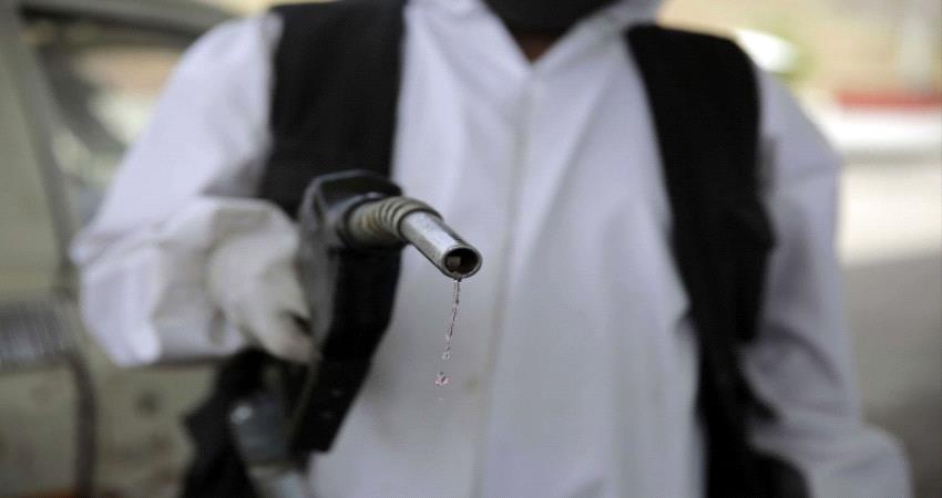 الحوثيون يفتعلون ازمة وقود جديدة للتربح من وراء السوق السوداء