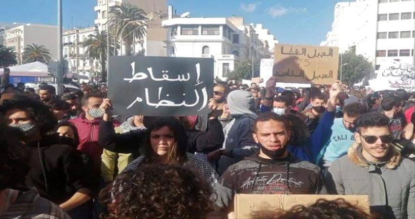 تونس.. مظاهرات هي الأكبر منذ سنوات ضد حكم الإخوان