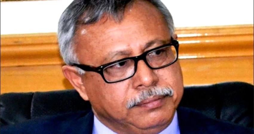 الغموض يلف مصير رئيس حكومة الحوثيين بن حبتور وقيادات اخرى في صنعاء