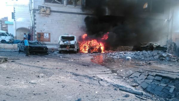  محدث : تفاصيل انفجار عنيف هز منطقة قصر المعاشيق بعدن وخلف شهداء وجرحى ( صور إضافية )