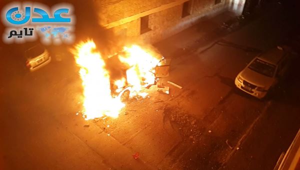 فيديو/ الانفجار أمام بوابة مقر الاصلاح في كريتر بعدن 