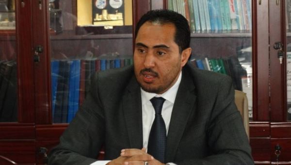 الوزير البكري: رفع التنسيق بين الحكومة والتحالف لفرض الأمن في عدن