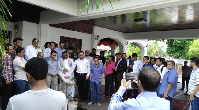 طلاب اليمن في ماليزيا يصعدون من وقفاتهم الأحتجاجية