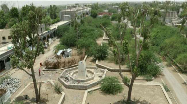 أبين..  الحنين الى فسحة في ساحة الشهداء( تقرير مصور) 