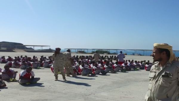 عدن: #الحزام_الامني يواصل عملية تدريب وتأهيل أفراده في رأس عباس ( صور)