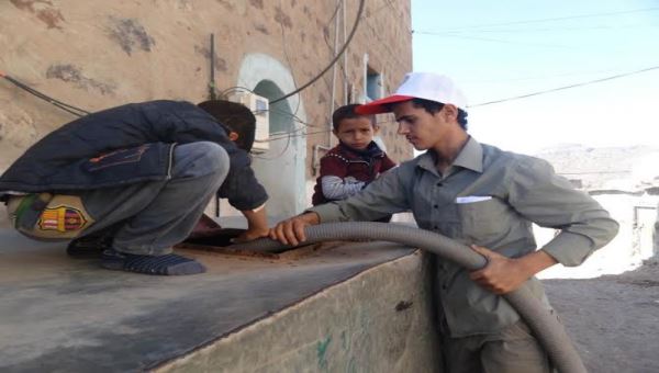 الهلال الأحمر القطري يدشن مشروع سقيا ماء بالضالع