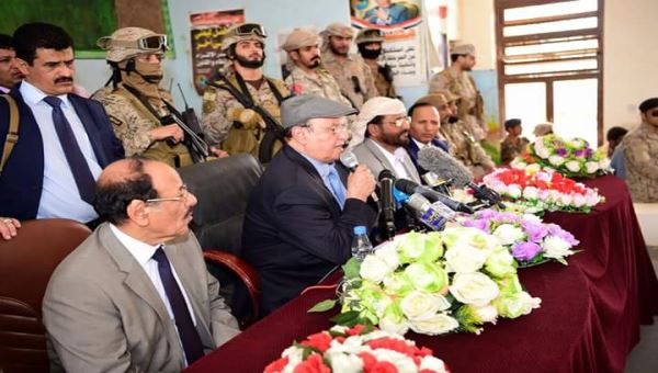 الرئيس هادي : لن أسمح للحوثيين بإقامة دولة فارسية في اليمن (موسع)