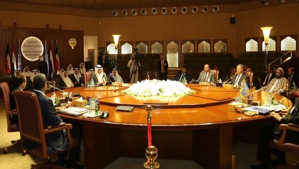 الحكومة اليمنية : لن نذهب إلى مفاوضات الكويت لمجرد الذهاب
