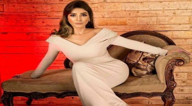 شاهد .. هدية روجينا لأشرف زكي في عيد الحب (فيديو)