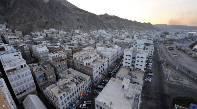 عام على تحريرها من قبضة أمراء الظلام ..المكلا.. جنة موعودة بالتنمية والأمان