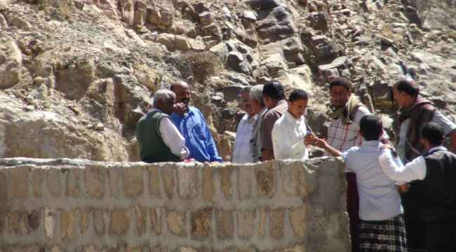وكيل وزارة الزراعة يدشن مشاريع تطويرية في منطقة حالمين بلحج