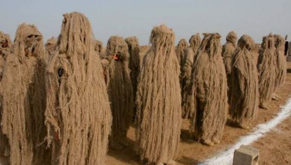 وحدات الجيش الوطني قرب صعدة ترتدي زي مرعب ( صور)