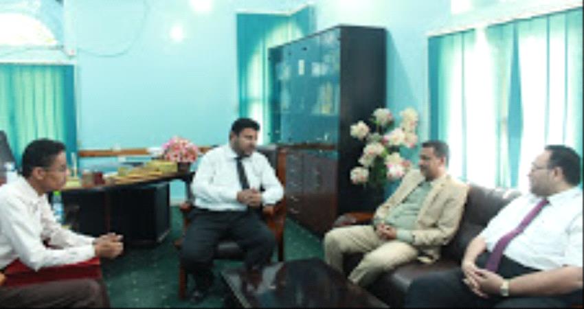 عبدون يشيد بجهود المؤسسات الداعمة للقطاع التربوي بمديرية دوعن