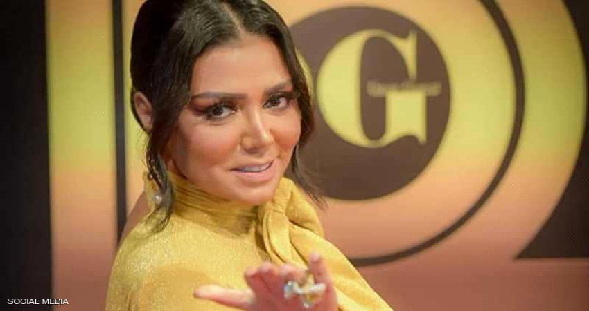 لثاني مرة.. رانيا يوسف تثير الجدل بفستان جديد