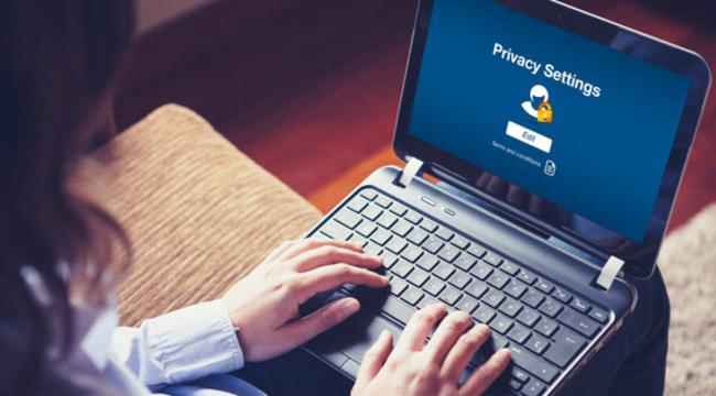 كيف تحمي خصوصية بياناتك على "فيسبوك" ؟