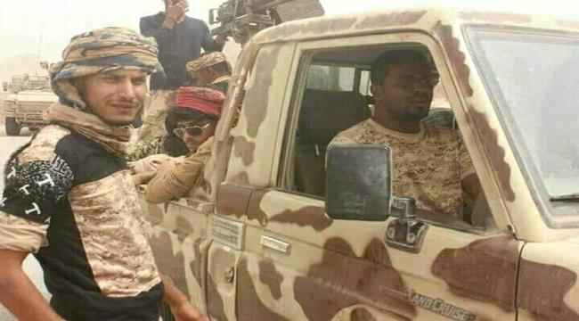 النخبة الشبوانية تعلن تأييدها للإرادة الشعبية وتحث المتظاهرين الالتزام بسلمية الاحتجاجات 