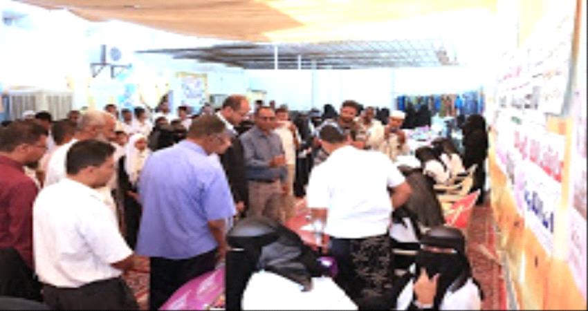  معرض يبرز قدرات وإبداع شريحة الصم والبكم في سيئون  