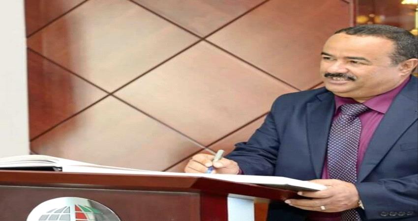 اكاديمي جنوبي مخاطبا قوى شمالية كشرت عن انيابها : عدن لن تكون منصة لكم مرة اخرى