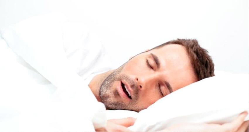 تعرف على أسباب ضيق التنفس أثناء النوم وعلاجه