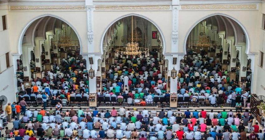 دول عربية تعلن موعد عيد الفطر