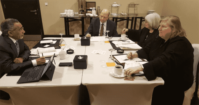 ترتيبات يمنية أمريكية للبدء بمشروع البناء المؤسسي للبنك المركزي 