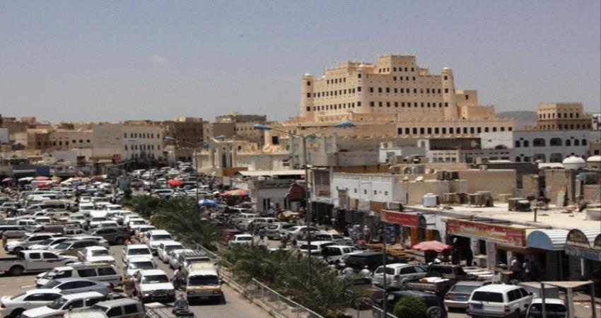 مسلحون مجهولون يختطفون صاحب محل عقار في سيئون