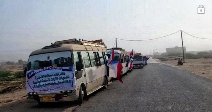 ابناء المهرة يزحفون إلى المكلا للمشاركة في مليونية الوفاء لدولة الإمارات 