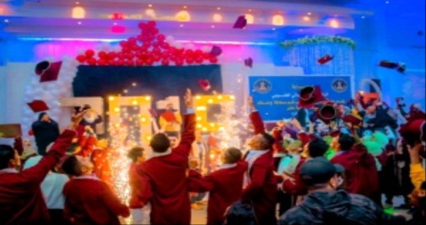  في حفل تخرج الدفعة 18 قسم صحافة وإعلام... الجعدي: كوادر الإعلام الشابة مسؤولة عن نقل الرسالة الصادقة للجنوب وقضيته