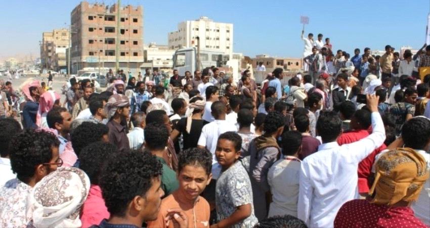 المكلا: الغضب الحضرمية تعقد إجتماعها الثاني وتقر جملة من الخطوات التصعيدية