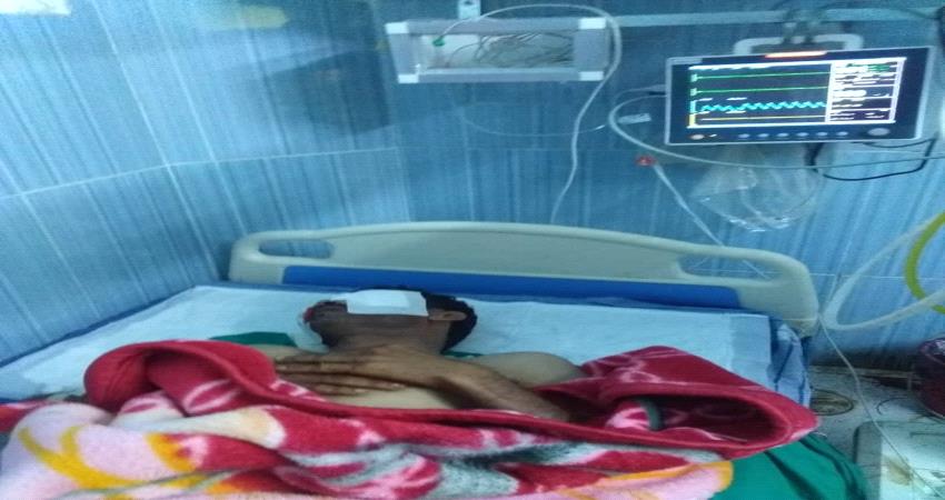 أصابة مواطن بوابل أعيرة نارية على الطريق الساحلي الدولي عدن/ المكلا