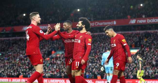 رئيس اليويفا يستعجل تتويج ليفربول بلقب البريميرليغ