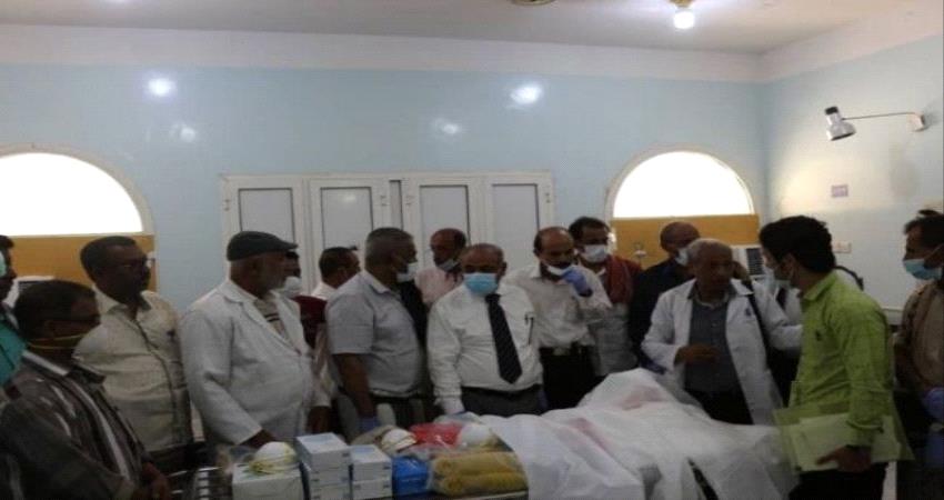 انتقالي #حضرموت يقدم مستلزمات طبية لمستشفى ابن سيناء