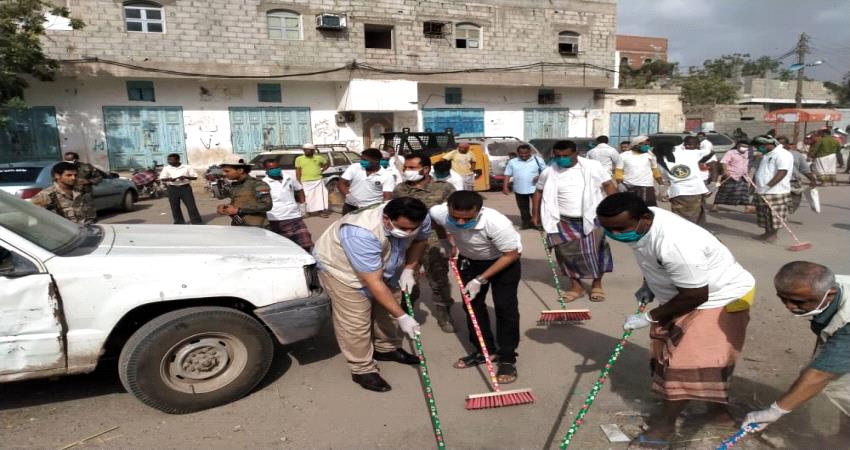 انتقالي لحج يدشن حملة نظافة واسعة بمدينة الحوطة