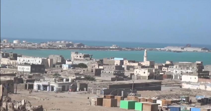 حقيقة البسط على حرم ميناء المخا في تعز