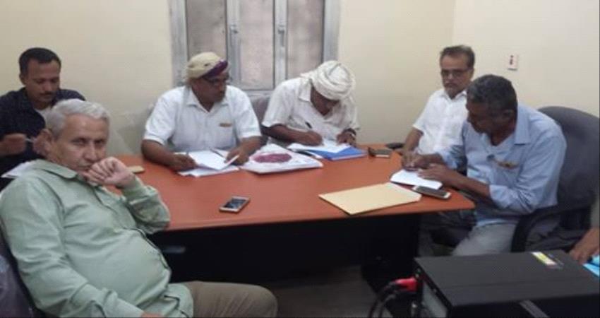 تشكيل لجنة استشارية وسكرتارية للجنة الفنية لمجابهة كورونا بلحج