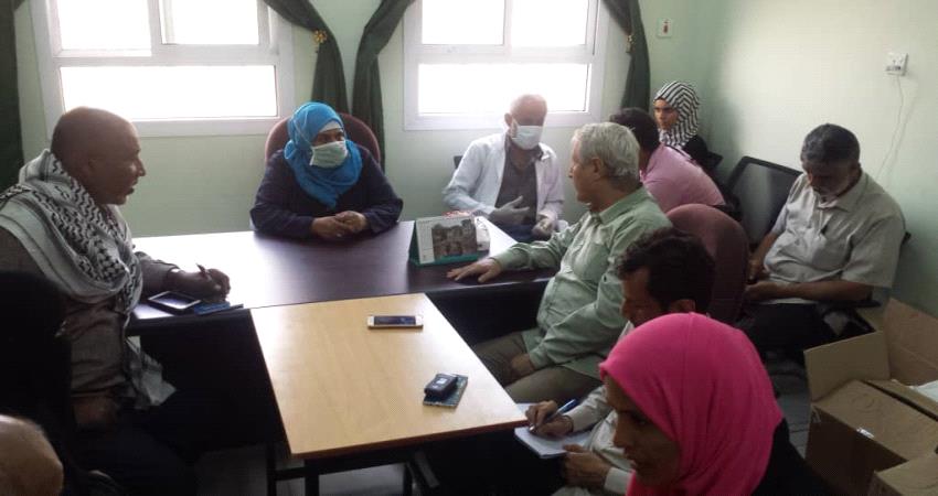 مسؤول رفيع في الصحة يشيد بمستوى الإعداد والتجهيز لمحجر العزل الصحي بلحج