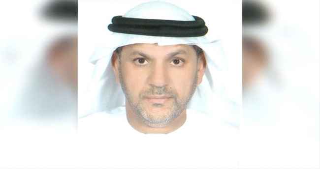 خبير إماراتي : حكومة الشرعية عاجزة بفعل سيطرة الاخوان عليها