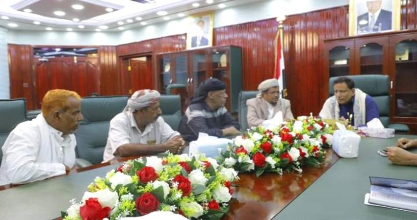 الانتقالي ومحافظ المهرة يبحثون سبل تنفيذ الادارة الذاتية بالمحافظة