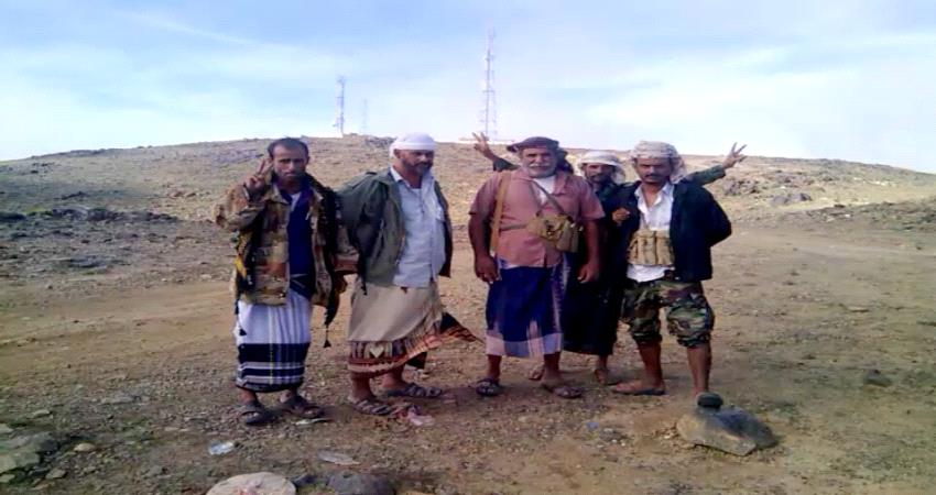 رئيس انتقالي لودر يتفقد جبهة مكيراس ويحث المقاتلين بمزيد من التقدم