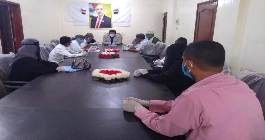 انتقالي لحج يناقش السبل الكفيلة لمواجهة كورونا 