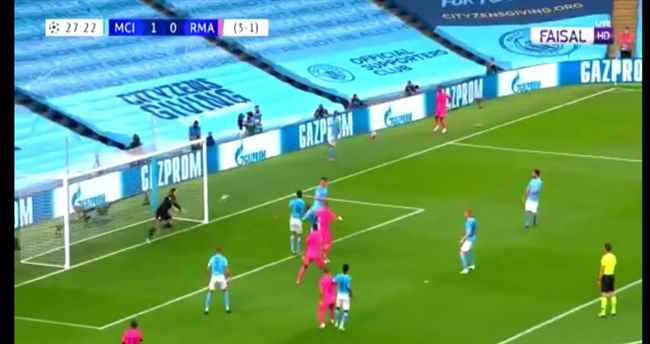 شاهد هدف كريم بنزيما في مرمى مانشستر سيتي 